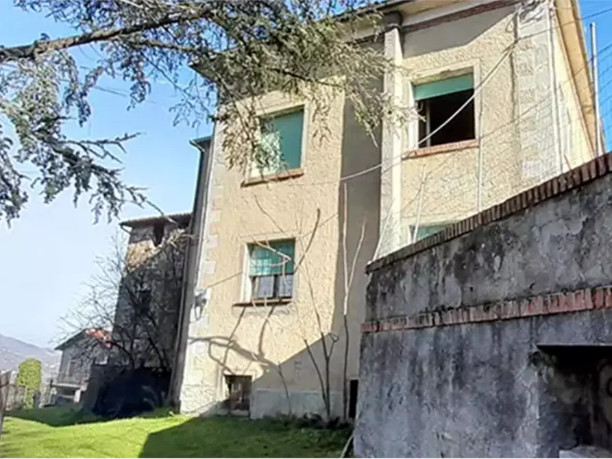 Immagine 11 di Stabile in vendita  in Via Serra di Sopra a Pennabilli