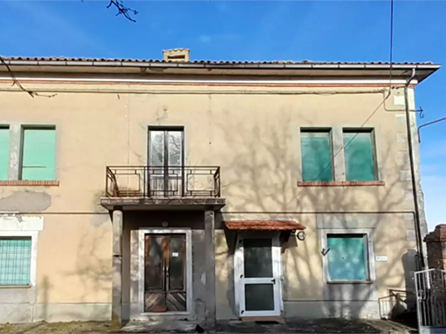 Immagine 12 di Stabile in vendita  in Via Serra di Sopra a Pennabilli