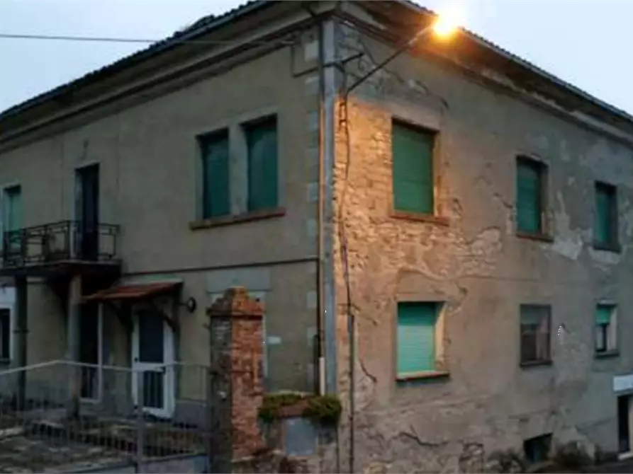 Immagine 14 di Stabile in vendita  in Via Serra di Sopra a Pennabilli