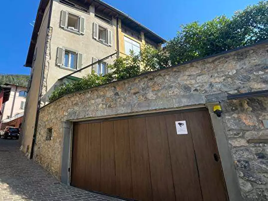 Immagine 1 di Casa indipendente in vendita  in Via San Rocco a Gandino