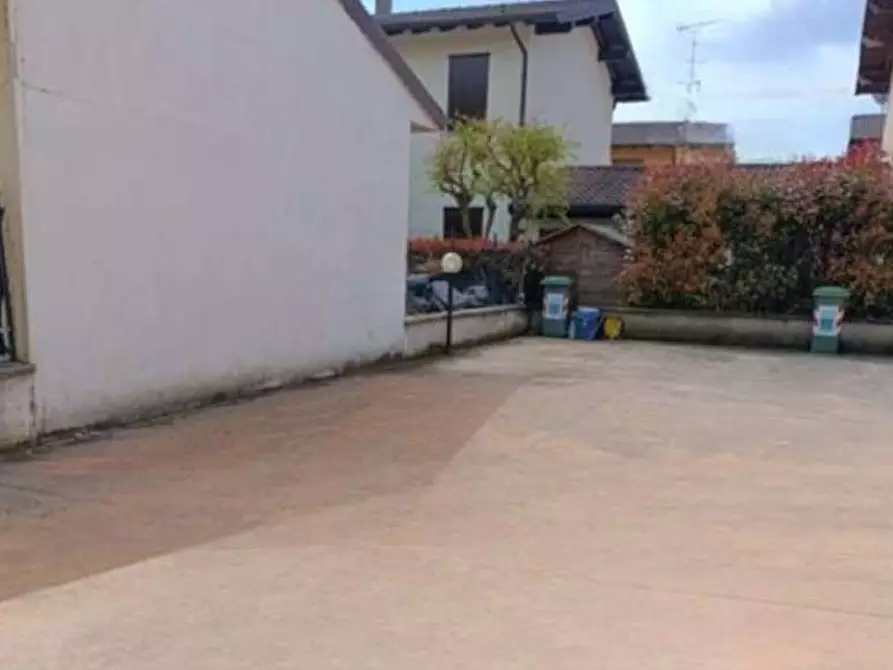 Immagine 33 di Appartamento in vendita  in Via Lisbona a Castel Goffredo