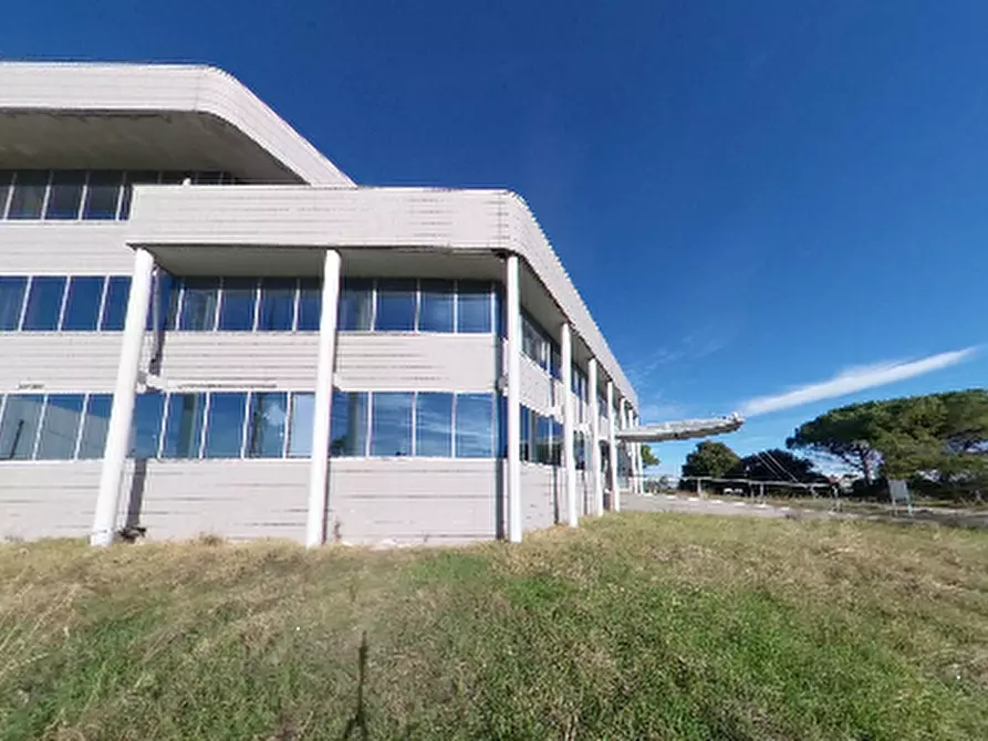 Immagine 7 di Stabile in vendita  in Via Pablo Neruda a Gatteo