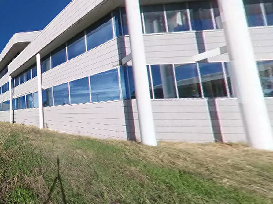 Immagine 9 di Stabile in vendita  in Via Pablo Neruda a Gatteo