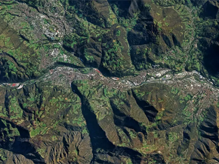 Immagine 12 di Appartamento in vendita  in Via Largo Garibaldi a Fiorano Al Serio