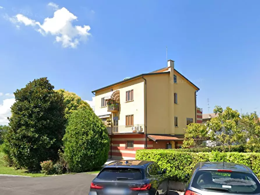 Immagine 8 di Appartamento in vendita  in Via Stazione a Abano Terme