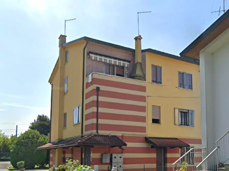 Immagine 10 di Appartamento in vendita  in Via Stazione a Abano Terme