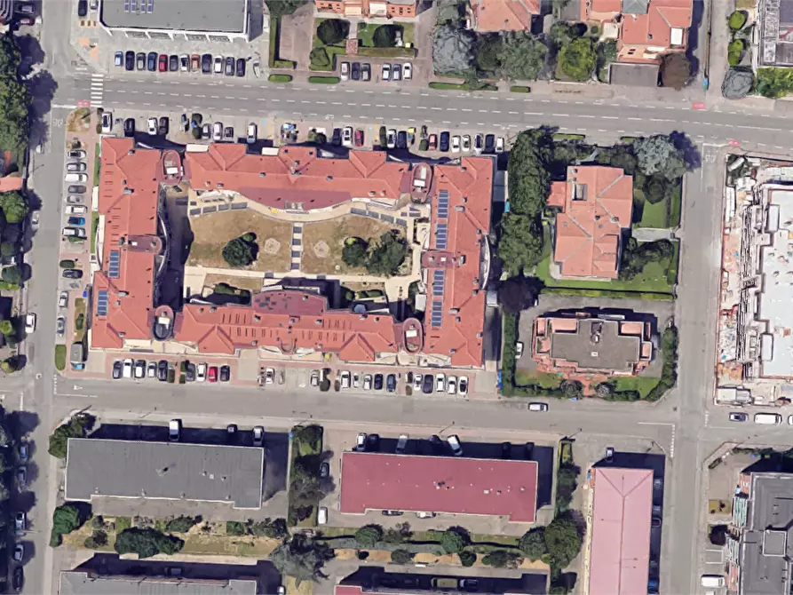 Immagine 4 di Garage in vendita  in Via Niccolò Machiavelli a Carpi