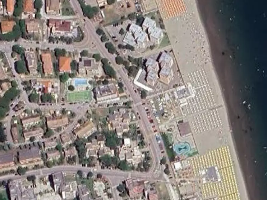 Immagine 11 di Capannone industriale in vendita  in Viale Petrarca a Ravenna