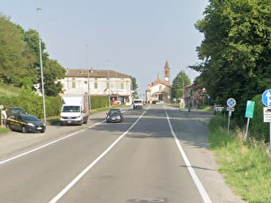 Immagine 22 di Appartamento in vendita  in Via Roma a Alseno