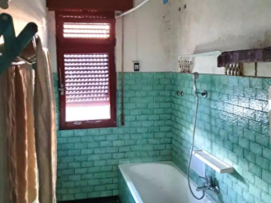 Immagine 11 di Appartamento in vendita  in Via Roma a Alseno