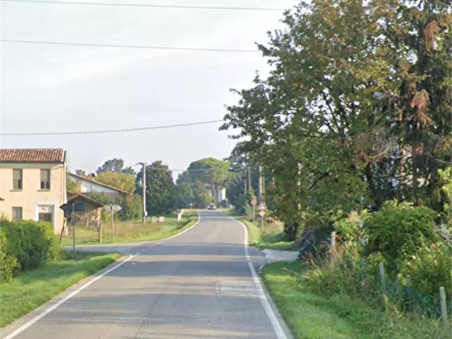 Immagine 17 di Casa indipendente in vendita  in Via Entirate a Bagnacavallo