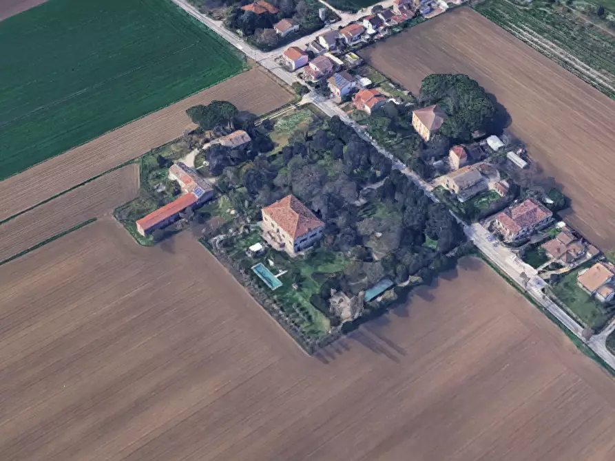 Immagine 17 di Appartamento in vendita  in Via Petrosa a Ravenna