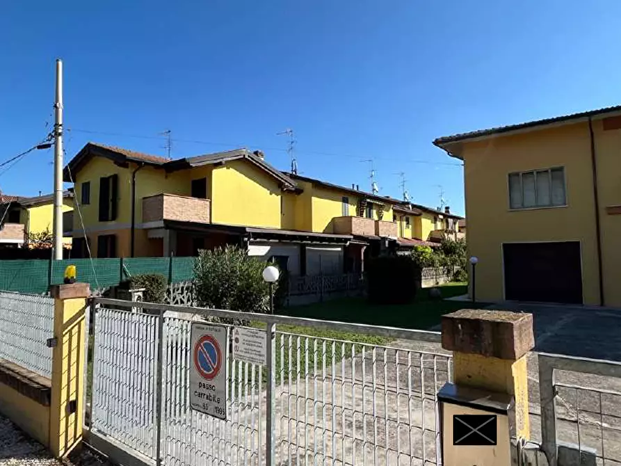 Immagine 4 di Villetta a schiera in vendita  in Strada San Romano Casetto a Ostiglia