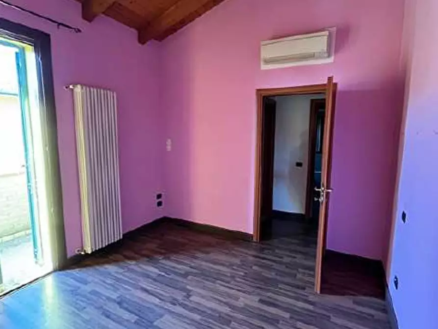 Immagine 35 di Villetta a schiera in vendita  in Strada San Romano Casetto a Ostiglia