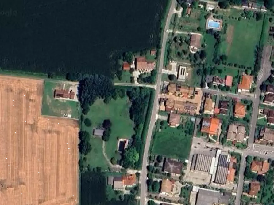 Immagine 44 di Villetta a schiera in vendita  in Strada San Romano Casetto a Ostiglia