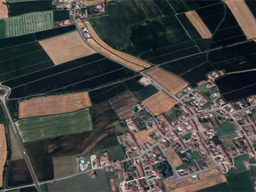 Immagine 25 di Rustico / casale in vendita  in Via Dovara a Sabbioneta