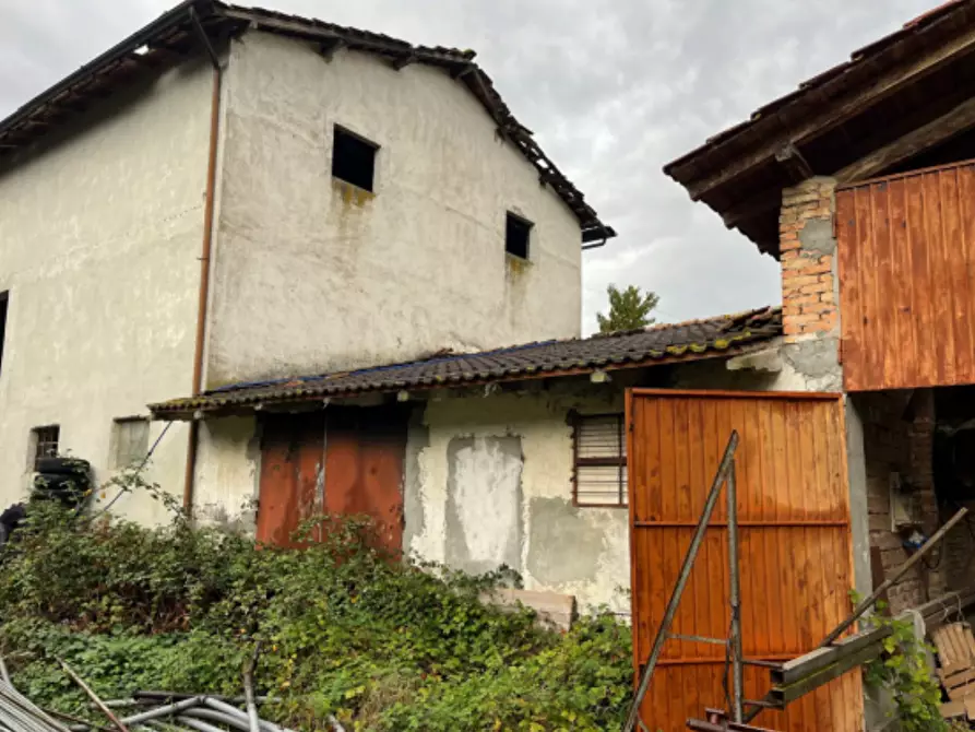 Immagine 7 di Rustico / casale in vendita  in Via Selva a Guiglia