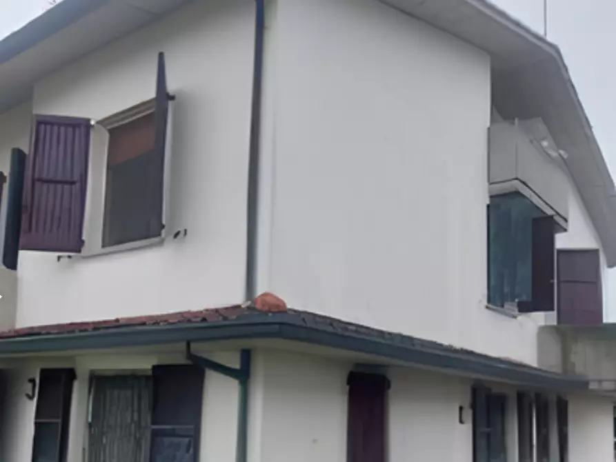 Immagine 5 di Casa indipendente in vendita  in Via XVII Novembre a Russi