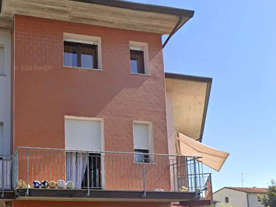 Immagine 2 di Villa in vendita  in Via F. Berardi a Massa Lombarda