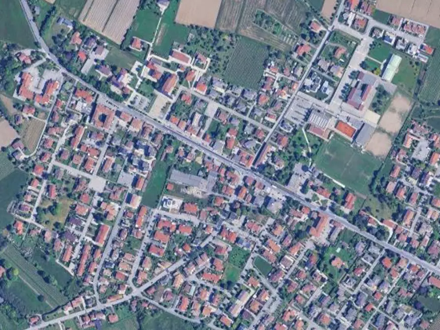 Immagine 12 di Appartamento in vendita  in  Piazza A. M. Colombo a Salgareda