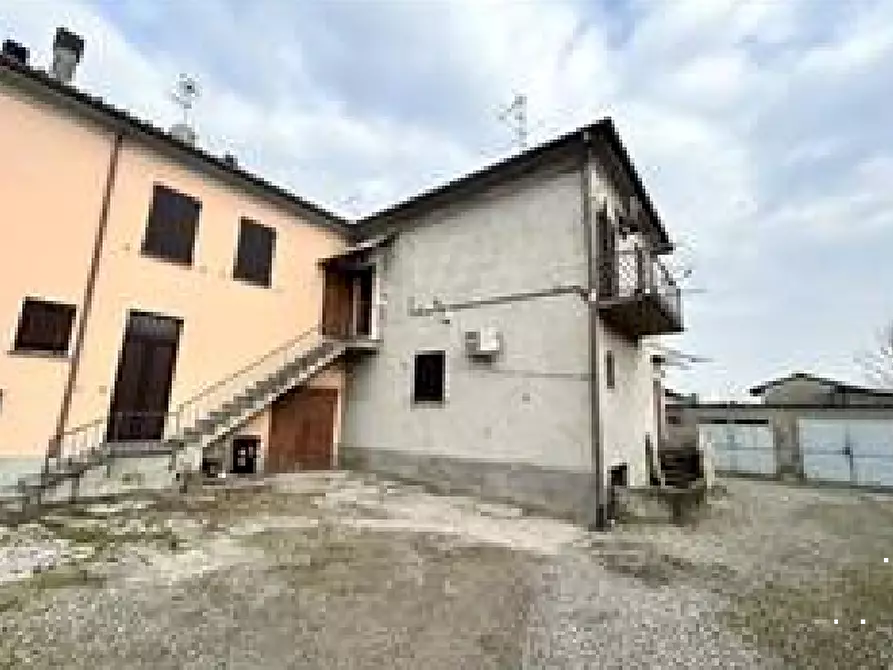 Immagine 1 di Appartamento in vendita  in Via Granelli a Monticelli D'ongina
