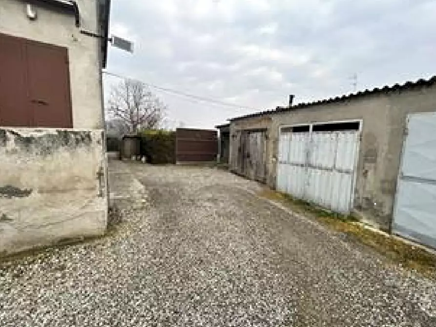 Immagine 3 di Appartamento in vendita  in Via Granelli a Monticelli D'ongina