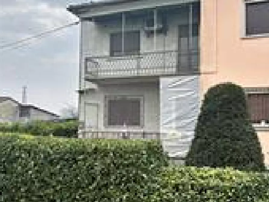 Immagine 4 di Appartamento in vendita  in Via Granelli a Monticelli D'ongina