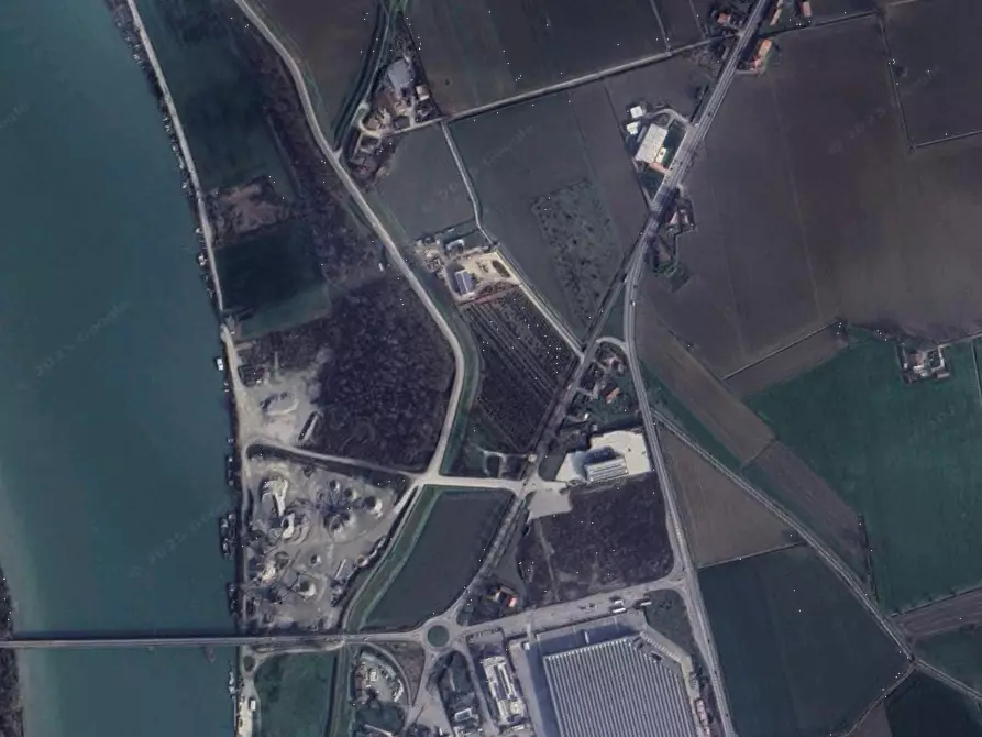 Immagine 13 di Appartamento in vendita  in Via Granelli a Monticelli D'ongina