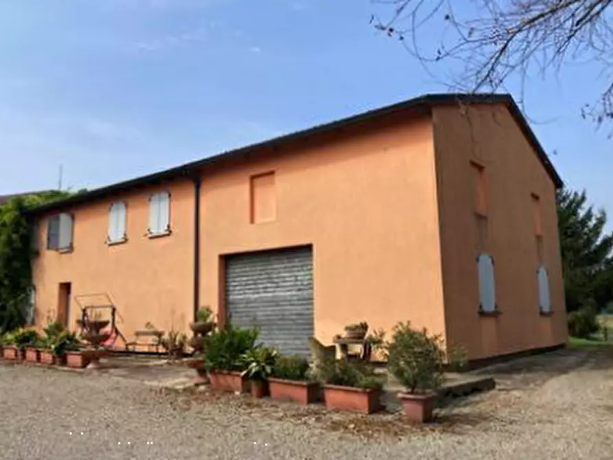 Immagine 2 di Casa indipendente in vendita  in Via A. Vandini  a Ravarino