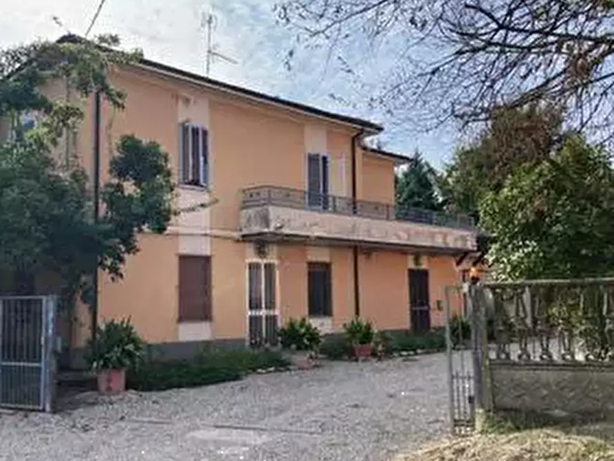 Immagine 1 di Casa indipendente in vendita  in Via A. Vandini  a Ravarino