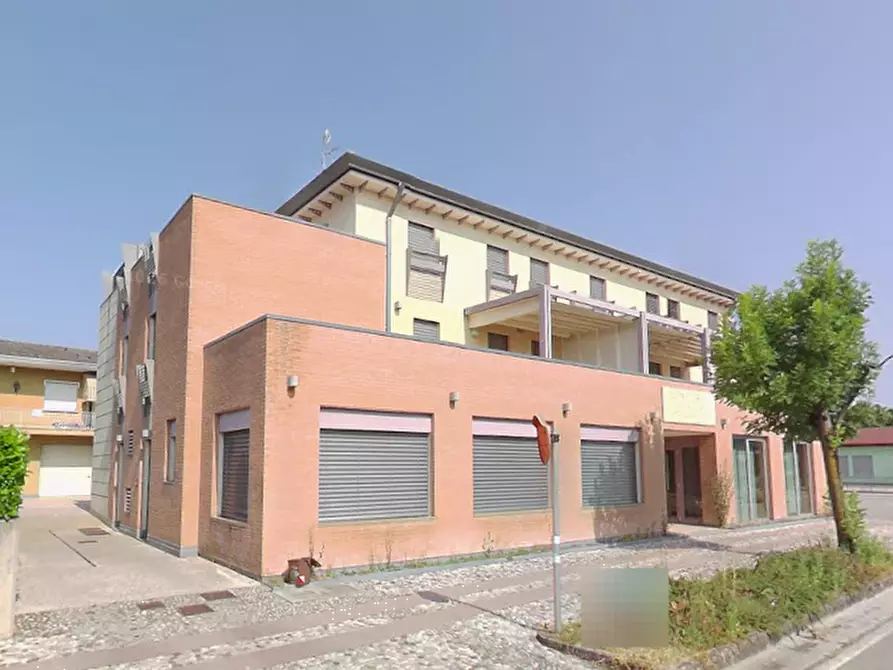 Immagine 19 di Appartamento in vendita  in  Piazza A. M. Colombo a Salgareda