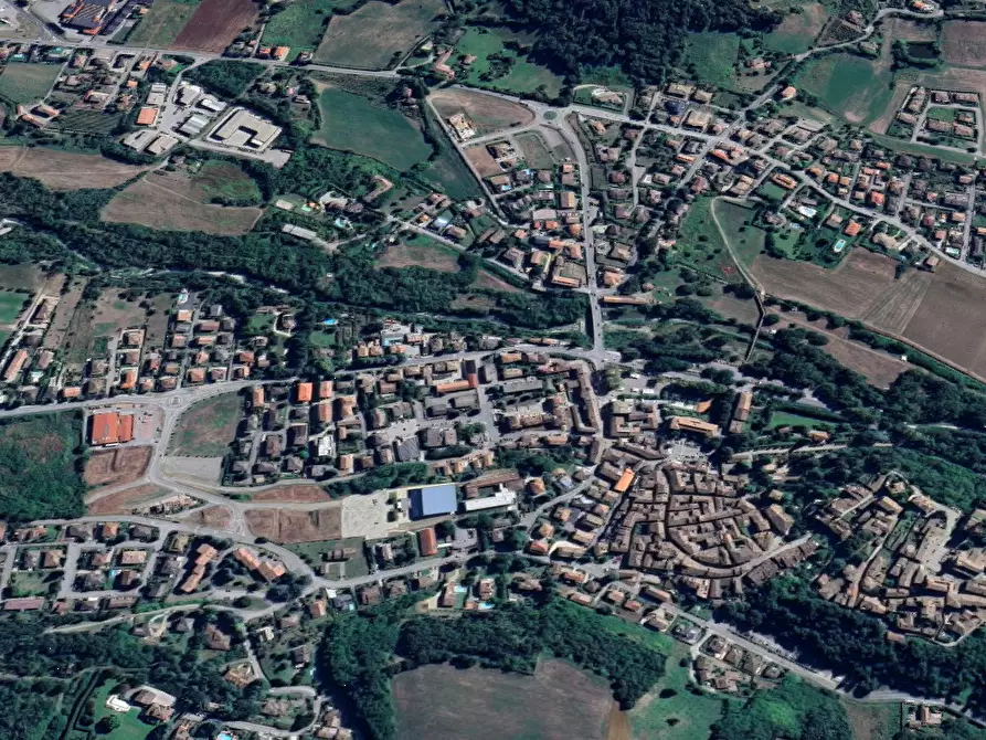 Immagine 17 di Appartamento in vendita  in Via Dante Alighieri a Castell'arquato