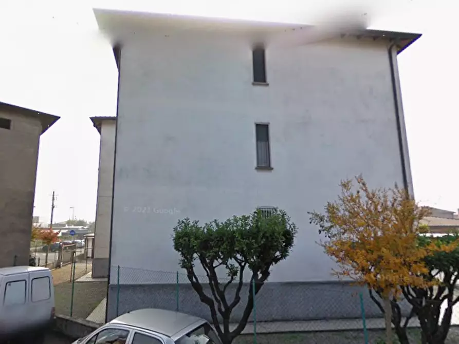 Immagine 5 di Appartamento in vendita  in Via Alessandro Manzoni a Boltiere