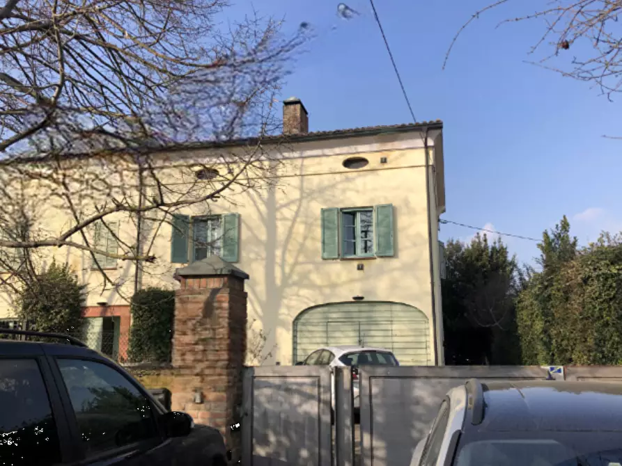 Immagine 3 di Porzione di casa in vendita  in Via Manzoni a Sorbolo Mezzani