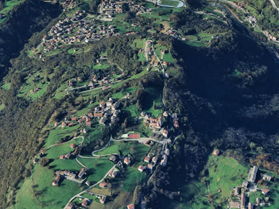 Immagine 10 di Appartamento in vendita  in via Torre a Zogno