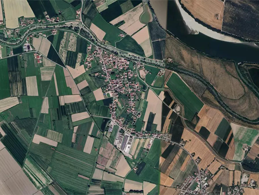 Immagine 18 di Porzione di casa in vendita  in Via Manzoni a Sorbolo Mezzani