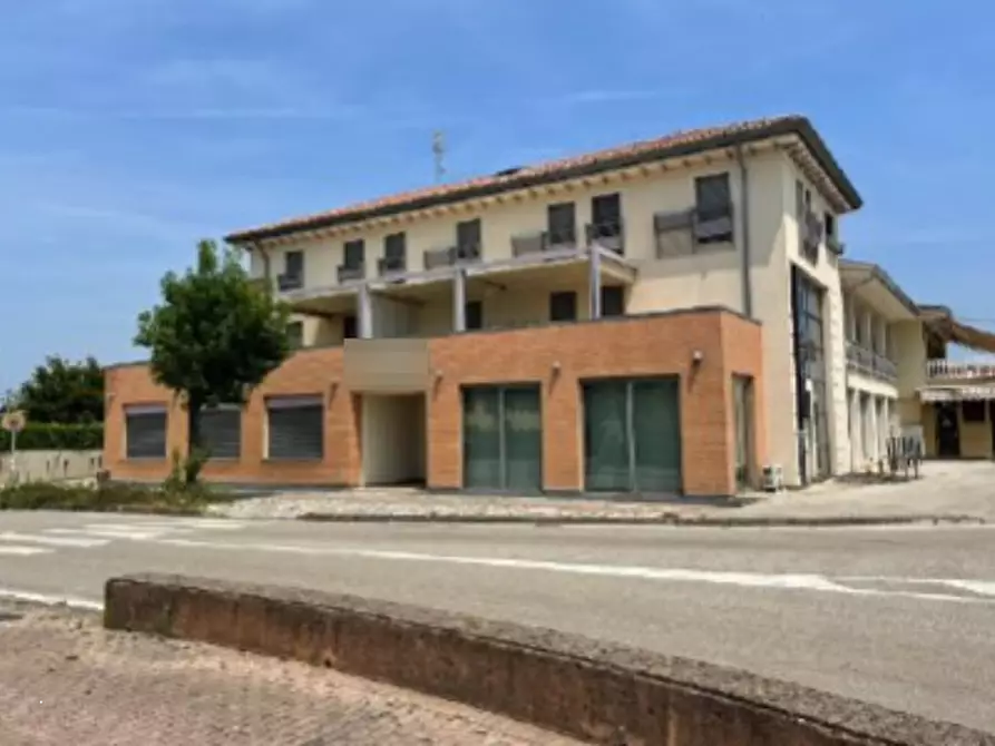 Immagine 4 di Appartamento in vendita  in Piazza A. M. Colombo a Salgareda