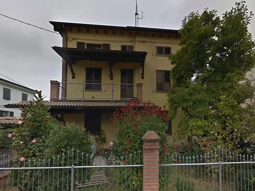 Immagine 13 di Appartamento in vendita  in Via Varano a Noceto