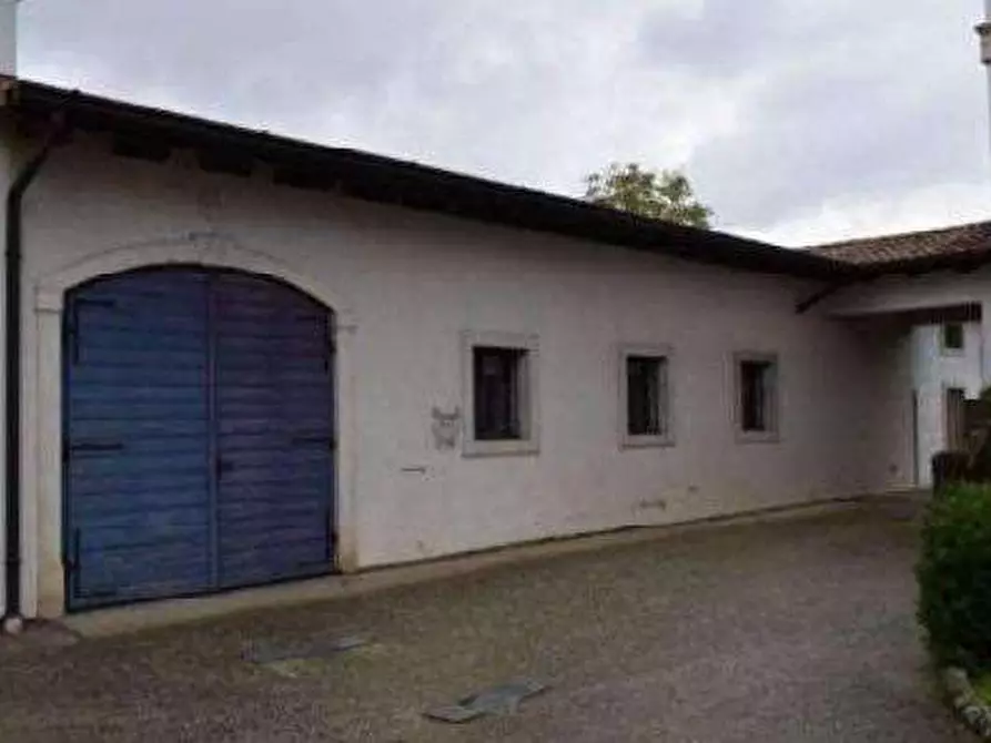 Immagine 8 di Villa in vendita  in Via Dante Alighieri a Farra D'isonzo