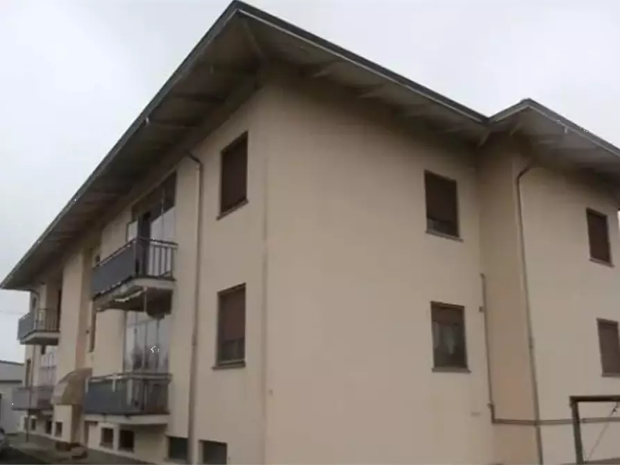 Immagine 4 di Appartamento in vendita  in Frazione Paroletta a Fontanellato