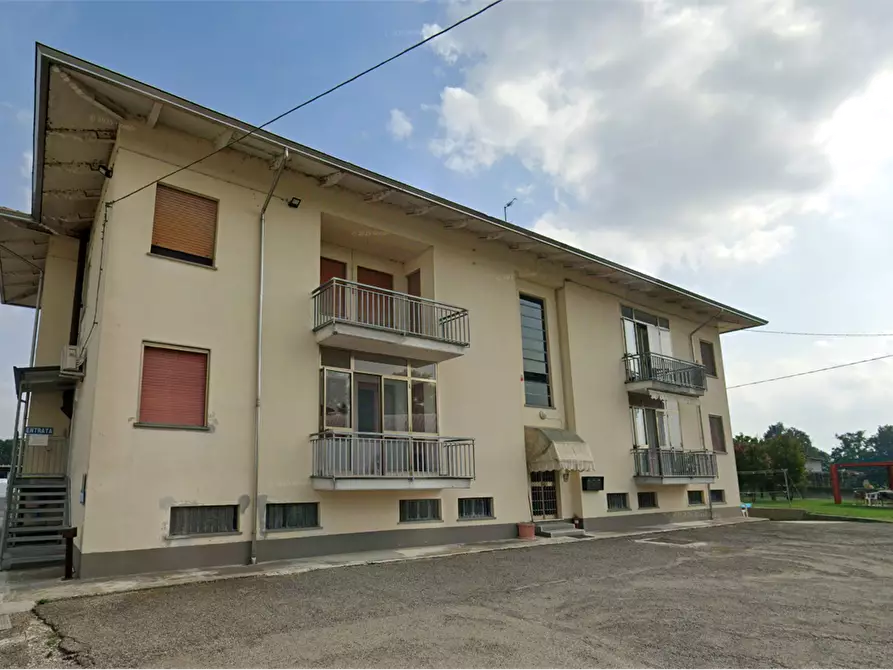 Immagine 7 di Appartamento in vendita  in Frazione Paroletta a Fontanellato