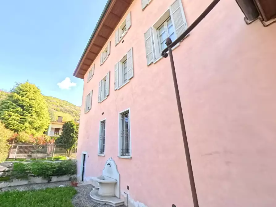 Immagine 10 di Villa in vendita  in Via Biagio Marini a Brescia