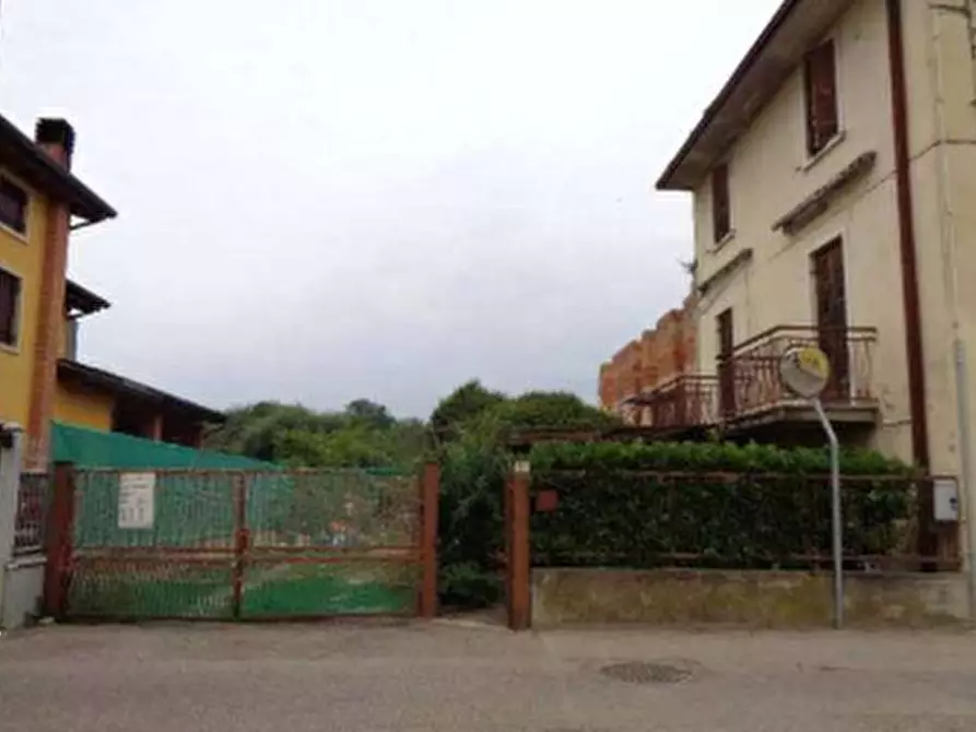 Immagine 6 di Terreno edificabile in vendita  in Via Barucchi a Verona