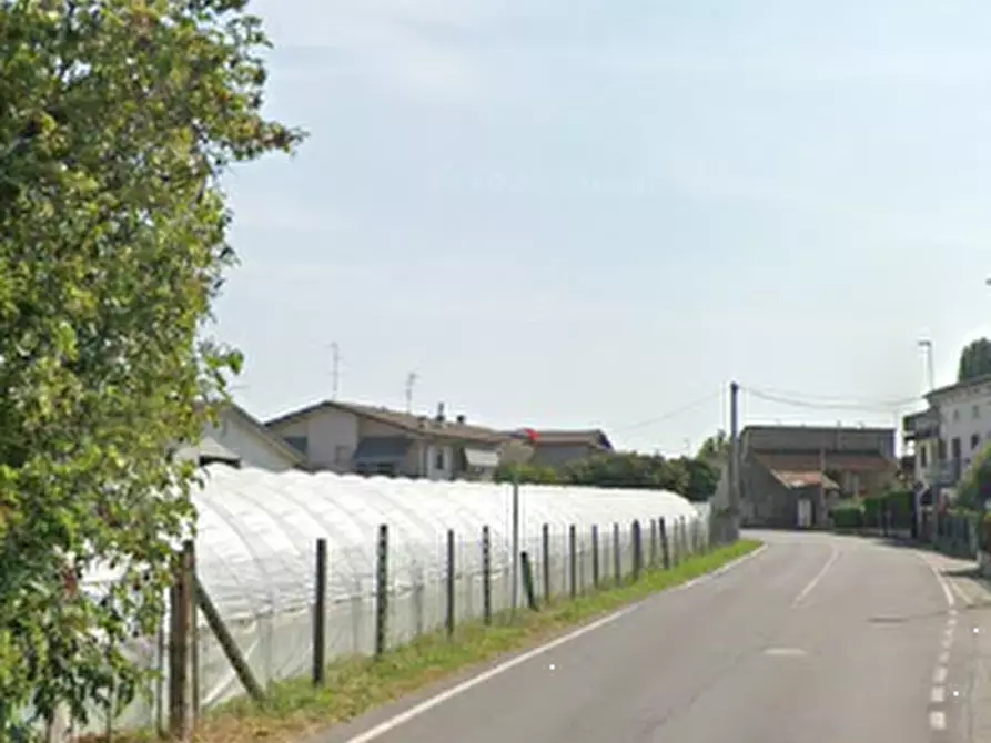 Immagine 8 di Terreno agricolo in vendita  in Via San Martino a Castel D'azzano