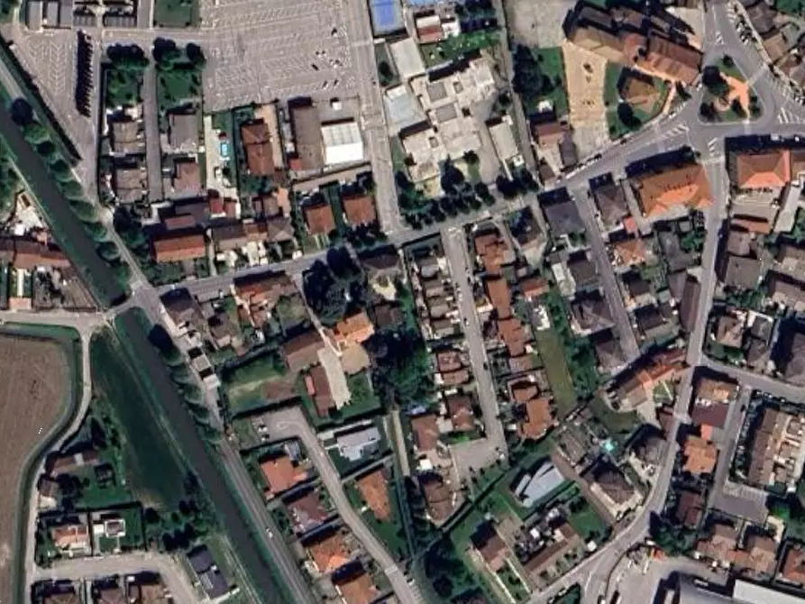 Immagine 21 di Casa indipendente in vendita  in Via Alessandro Volta a Angiari