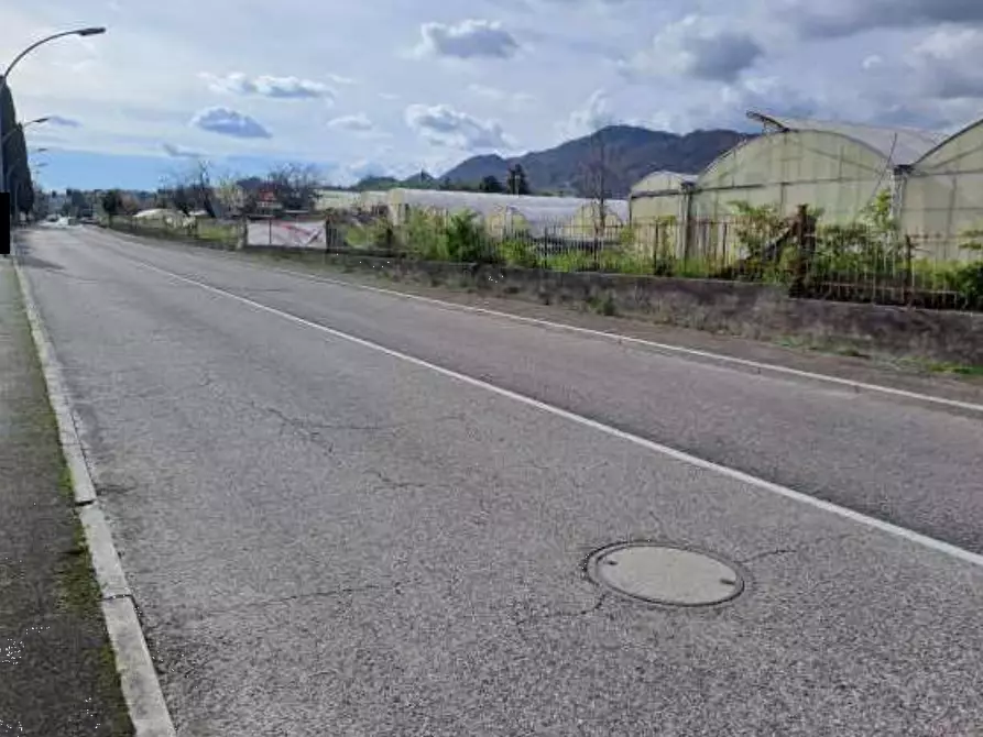 Immagine 4 di Magazzino in vendita  in Via Cinzio Cenedese a Vittorio Veneto