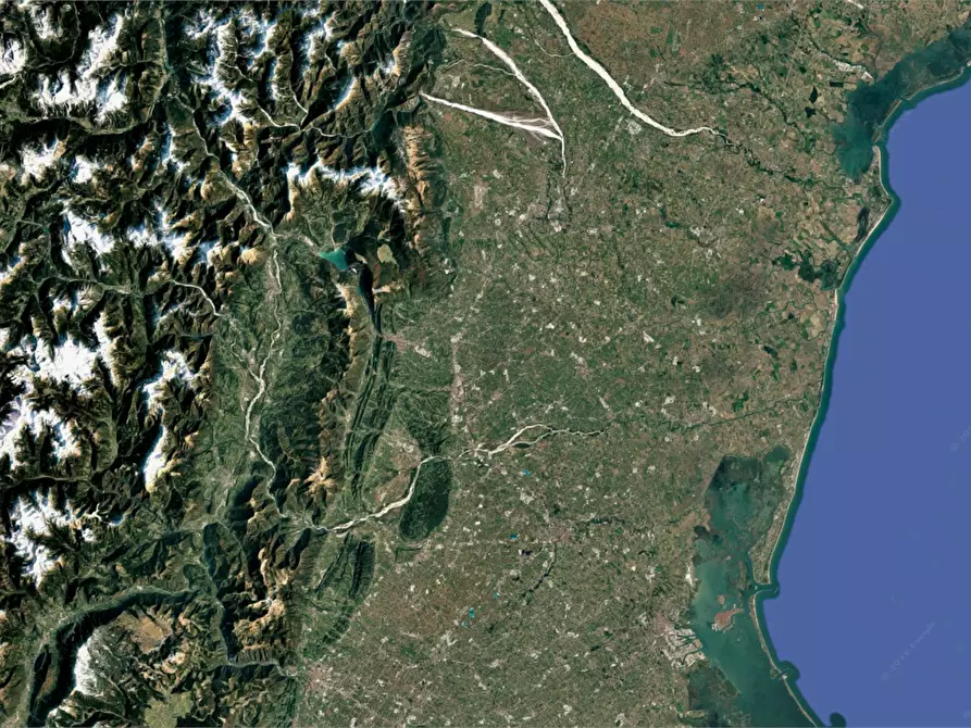 Immagine 21 di Magazzino in vendita  in Via Cinzio Cenedese a Vittorio Veneto