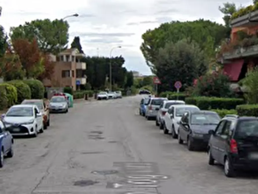 Immagine 11 di Appartamento in vendita  in Via Togliatti  a Fano