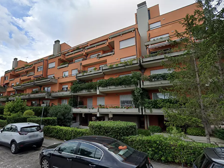 Immagine 13 di Appartamento in vendita  in Via Togliatti  a Fano