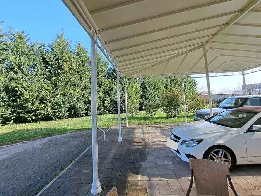 Immagine 7 di Villa in vendita  in Via Pietro Zorutti a San Giorgio Della Richinvelda